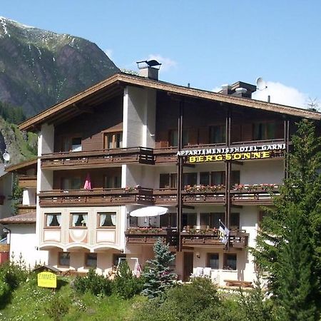 Hotel Garni Bergsonne Samnaun Esterno foto
